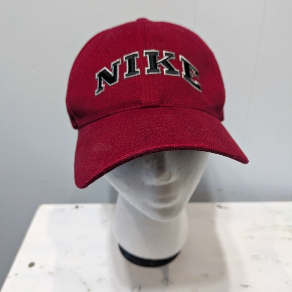 Nike Ballcap Hat Red One Size Vintage 2000s Y2K